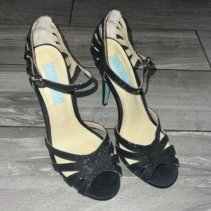 Blue by Betsey Johnson SB-Tee Dress Pump size 7